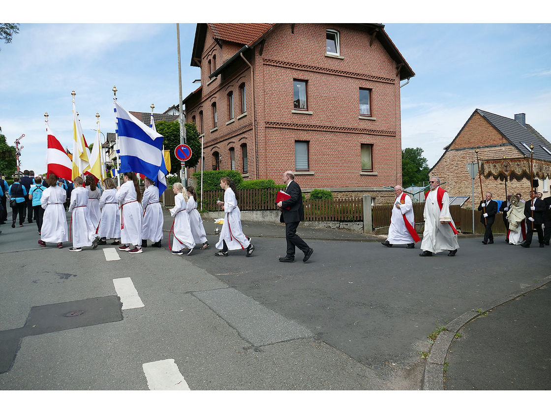 Bittprozession am Pfingstmontag (Foto: Karl-Franz Thiede)